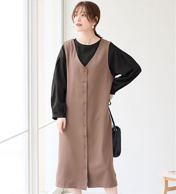 Viola e Viola（ヴィオラ エ ヴィオラ）の「【４つの機能付】楽キレイ袖タックブラウス（ブラウス）」｜詳細画像