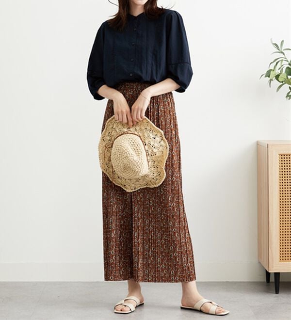 BELLUNA（ベルーナ）の「なめらか素材ゆったりプリーツパンツ（ワイドパンツ・ガウチョ）」｜詳細画像