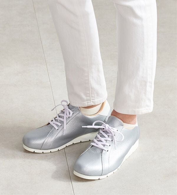 ルフラン（ルフラン）の「＜ラシーナコンフォート＞外反母趾対応４Ｅレザースニーカー（スニーカー）」｜詳細画像