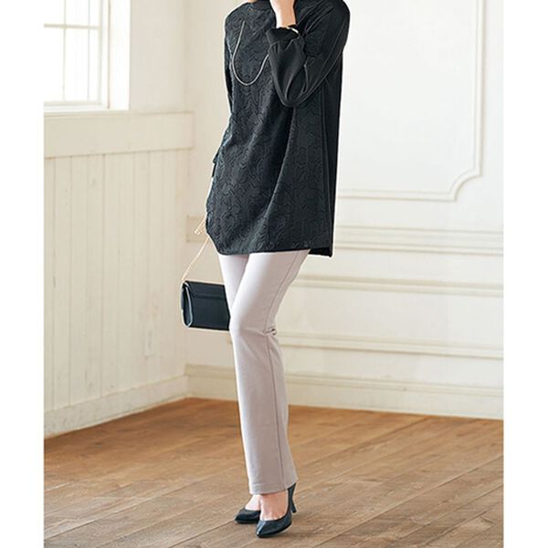 BELLUNA（ベルーナ）の「ジャカード花柄エレガントチュニック（チュニック）」｜詳細画像