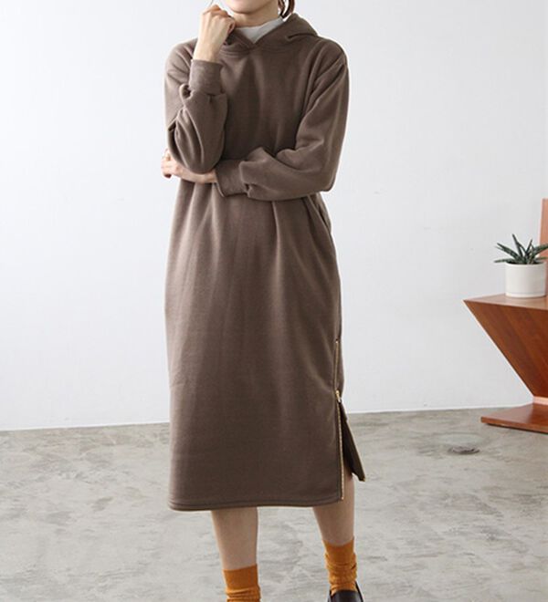 GeeRA（ジーラ）の「裏起毛裾ファスナーパーカーワンピース（カットソーワンピース）」｜詳細画像