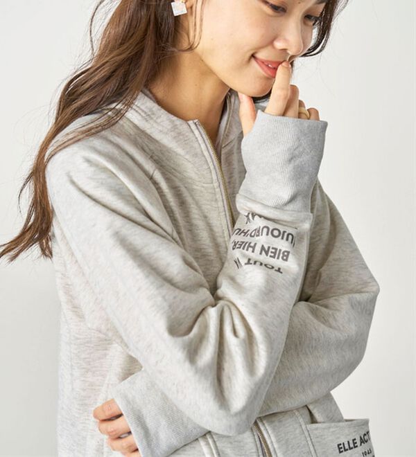 BELLUNA（ベルーナ）の「＜ＥＬＬＥ　Ａｃｔｉｖｅ＞ふんわり裏ファーパーカー（パーカー）」｜詳細画像