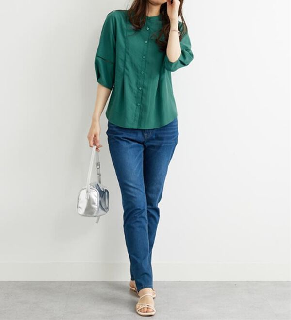 BELLUNA（ベルーナ）の「エアリービンテージ素材タック使いブラウス（ブラウス）」｜詳細画像