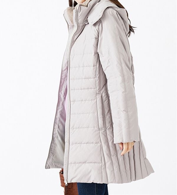 BELLUNA（ベルーナ）の「フレンチダウン使い細見えキルト切替ロングコート（ロングコート）」｜詳細画像