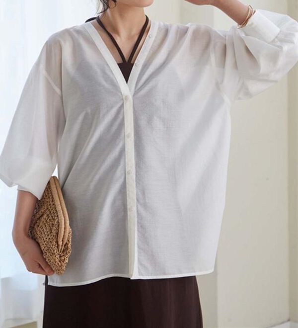 RANAN（ラナン）の「ディープVネックシアーシャツ（シャツ）」｜詳細画像