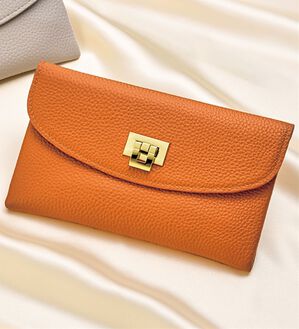 「牛革シュリンクおこし金具長財布（財布・パスケース）」｜キャメル