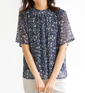 BELLUNA（ベルーナ）の「〈日比谷花壇〉フリル衿シフォンブラウス（ブラウス）」｜詳細画像