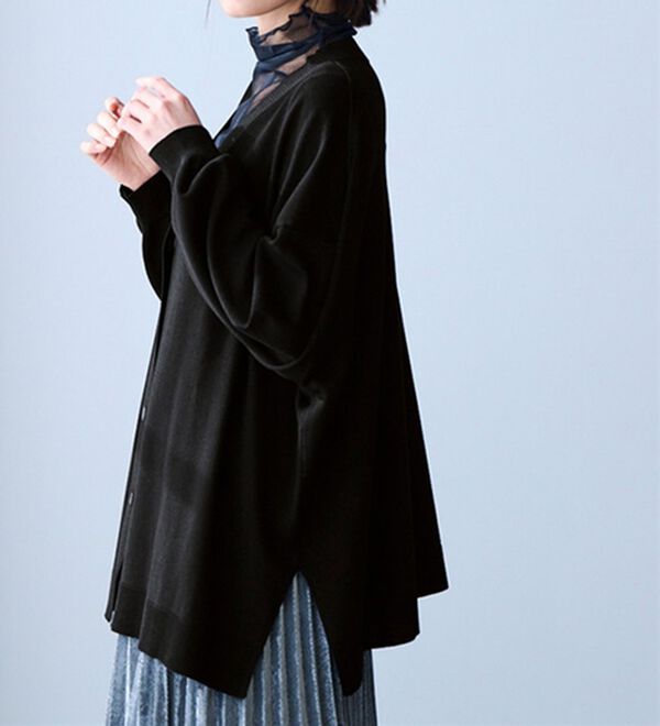 RANAN（ラナン）の「洗える！キレイ見え！ワイドシルエットＶネックカーディガン（ニットカーディガン）」｜ブラック