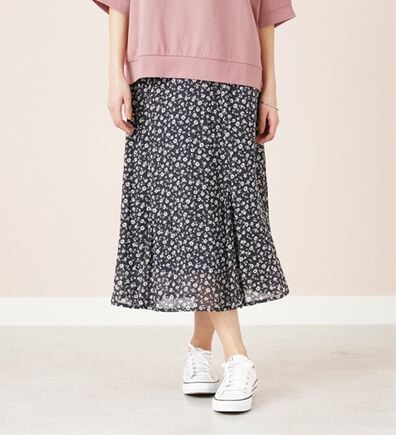 BELLUNA（ベルーナ）の「シフォン素材プリント使いスカート（ロングスカート）」