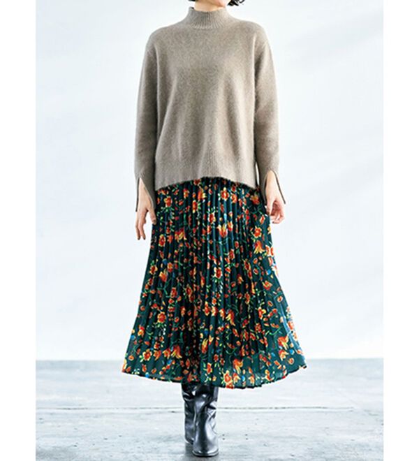 VINNO（ヴィノ）の「上品花柄プリーツスカート（ロングスカート）」｜詳細画像