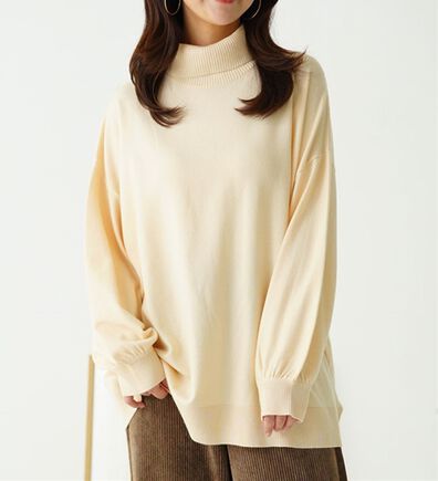 A HAPPY MARILYN（アハッピーマリリン）の「【３Ｌ～８Ｌ】肌が見えすぎないボートネックと首くるしくないタートルから選べる もっちりニットトップス（ニット・セーター）」