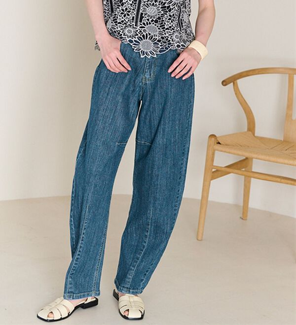 RANAN（ラナン）の「きれい見え麻入りカーブデニム（フルレングスパンツ）」｜ブルー