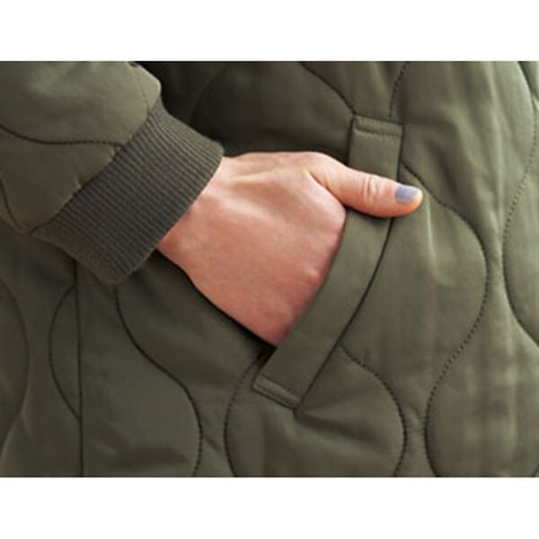 BELLUNA（ベルーナ）の「中わたキルトシンプルブルゾン（ブルゾン）」｜詳細画像