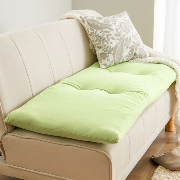 iellio（イエリオ）の「１年中使える！綿１００％ふんわりソファパッド＜ごろ寝マット・長座布団・固わた入り・洗濯可能＞（クッション・クッションカバー）」｜グリーン