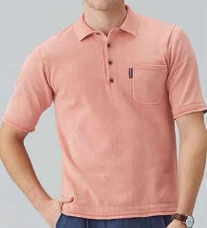 「＜イネド＞ヴィンテージ加工のニットポロ（メンズポロシャツ）」｜サーモン