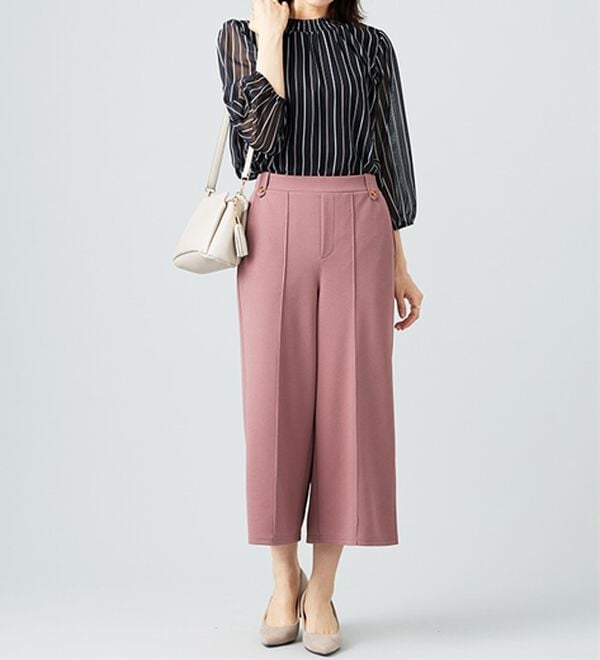 BELLUNA（ベルーナ）の「シフォン素材シャーリング使いブラウス（ブラウス）」｜詳細画像