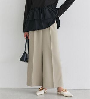 Pierrot（ピエロ）の「【選べる丈】楽ちんきれい高見えワイドパンツ（ワイドパンツ・ガウチョ）」｜グレージュ