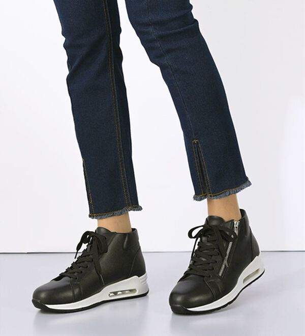 ルフラン（ルフラン）の「サイドジッパー４Ｅハイカットスニーカー（スニーカー）」｜詳細画像