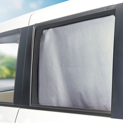 「【遮夏】生地使用　車のサイドカーテン２枚組（レジャー・カー用品）」