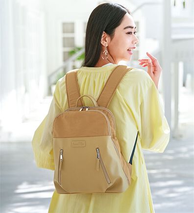 BELLUNA（ベルーナ）の「＜Ｓｏｉｔｔｏ　Ｍｅ＞中身が見やすい３層リュック（リュック）」