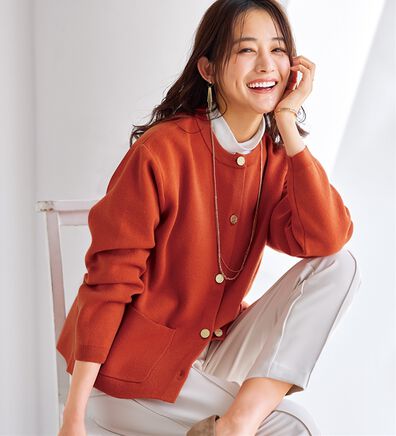 BELLUNA（ベルーナ）の「金ボタン使いニットカーディガン（ニットカーディガン）」