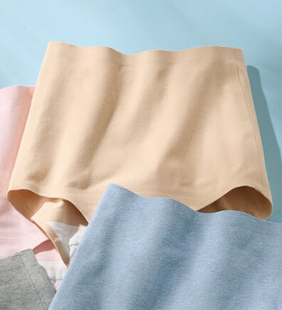 LAVIENNE（ラヴィエンヌ）の「綿混のＳｕ－ｐｉｔａ（スーピタ）安心ショーツ（安心ショーツ）」