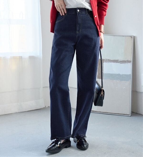 Viola e Viola（ヴィオラ エ ヴィオラ）の「【ストレッチ】隠しゴムで見た目すっきり楽ちんデニム（フルレングスパンツ）」｜ネイビー