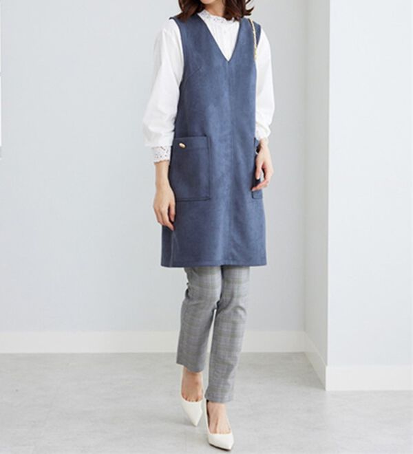 BELLUNA（ベルーナ）の「スエード調ボタンデザインジャンパードレス（ジャンパースカート）」｜詳細画像