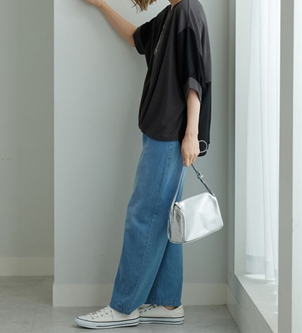 BELLUNA（ベルーナ）の「&ldquo;2点セット&rdquo;ネックレス付！異素材裾タックプルオーバー（カットソー）」｜詳細画像