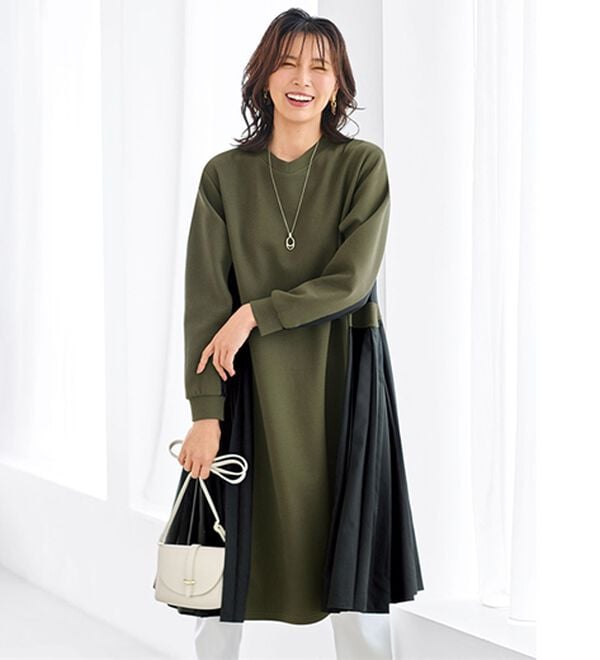 BELLUNA（ベルーナ）の「とろみ素材プリーツ切替ワンピース（その他ワンピース）」｜カーキ&times;黒