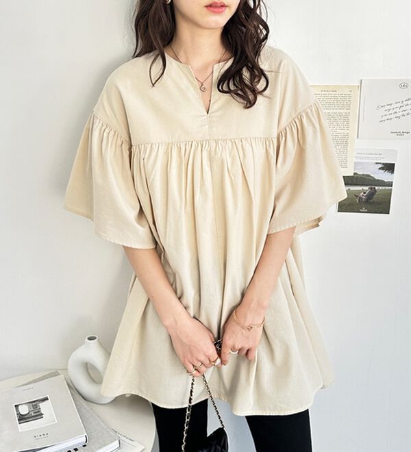 GeeRA（ジーラ）の「フレアー袖キーネックブラウス（ブラウス）」｜詳細画像