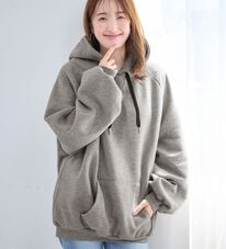 alotta（アロッタ）の「あったか裏起毛パフ袖ゆったりパーカー（パーカー）」