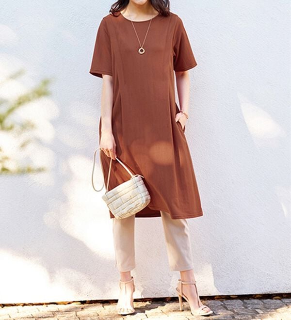 BELLUNA（ベルーナ）の「ヒンヤリ！タック使いかのこワンピース（カットソーワンピース）」｜詳細画像