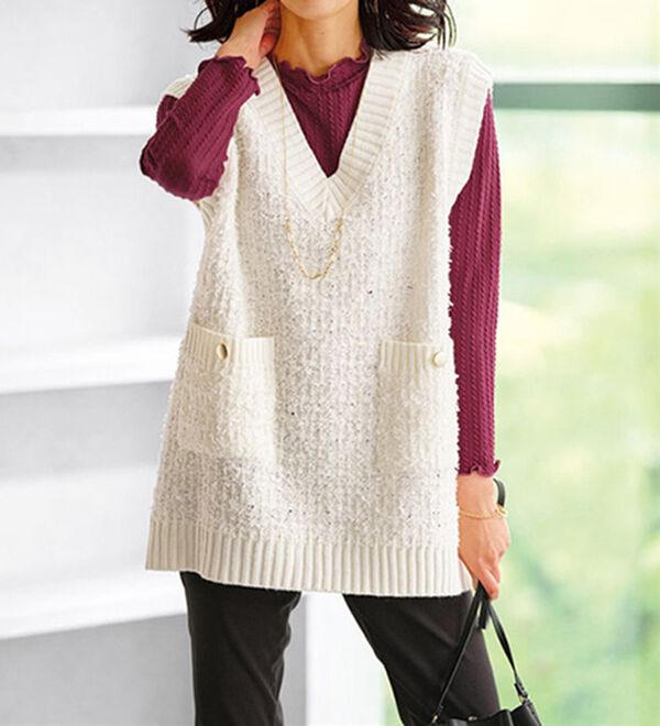 BELLUNA（ベルーナ）の「上品見え！ファンシーニットベスト（ベスト）」｜アイボリー系