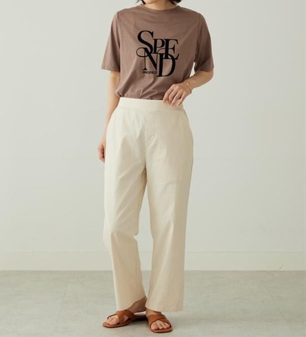 BELLUNA（ベルーナ）の「のびのびストレッチ美脚ストレートパンツ（ワイドパンツ・ガウチョ）」｜詳細画像