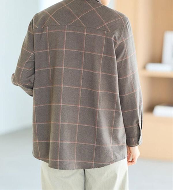BELLUNA（ベルーナ）の「《ＨｕｇＲｅａｍコットン》ポケットシャツ（シャツ）」｜詳細画像