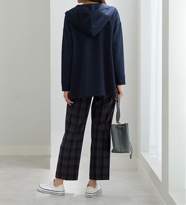 BELLUNA（ベルーナ）の「サマ見え（SW）ウール調素材ストレートパンツ（フルレングスパンツ）」｜詳細画像