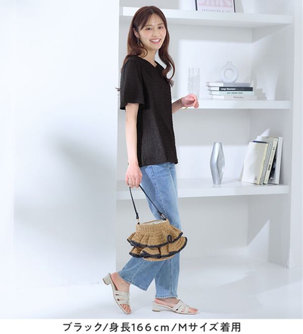 alotta（アロッタ）の「ぽこぽこ映え！フレア袖トップス（カットソー）」｜詳細画像