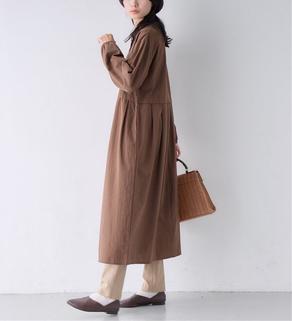 Viola e Viola（ヴィオラ エ ヴィオラ）の「綿１００％タック切替ワンピース（シャツワンピース）」｜詳細画像