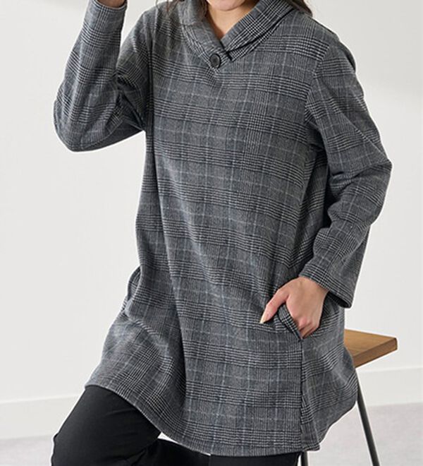 BELLUNA（ベルーナ）の「まるで着る毛布！裏ファーデザインチュニック（チュニック）」｜詳細画像