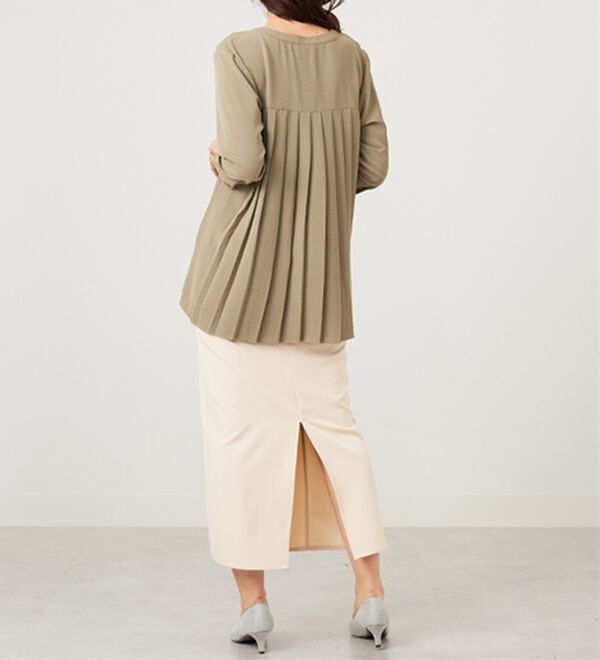BELLUNA（ベルーナ）の「【新色追加】機能付！バックプリーツチュニック（チュニック）」｜詳細画像