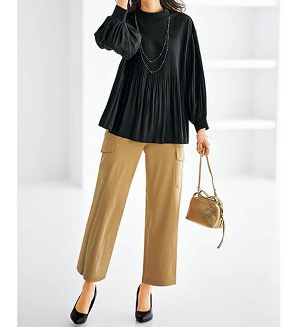 BELLUNA（ベルーナ）の「とろみ素材きれい見えカーゴパンツ（その他パンツ）」｜詳細画像