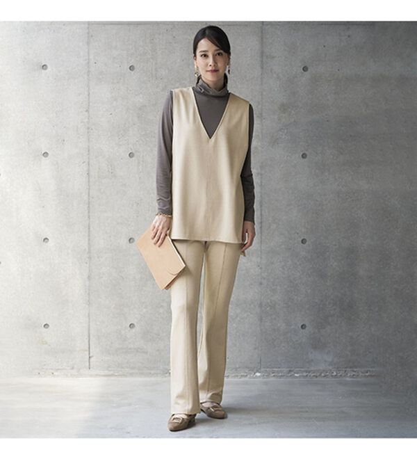 BELLUNA（ベルーナ）の「日本製ウール入りポンチＶネックベスト（ベスト）」｜詳細画像