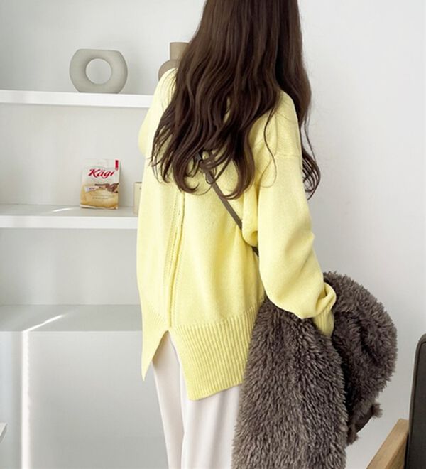 GeeRA（ジーラ）の「バックスリットニットトップス（ニット・セーター）」｜詳細画像