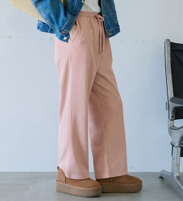 BELLUNA（ベルーナ）の「なめらかコーデュロイワイドパンツ（ワイドパンツ・ガウチョ）」｜詳細画像