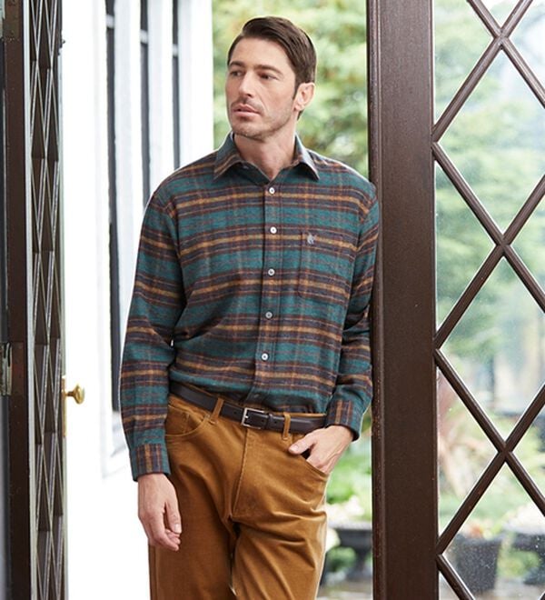 「＜コムルヴァン・オム＞コットンツイード柔らかボタンダウンシャツ（メンズシャツ）」｜詳細画像