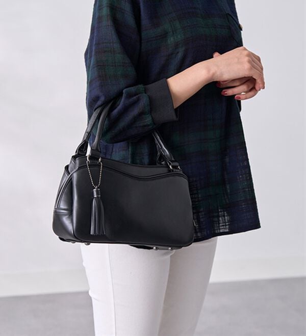 BELLUNA（ベルーナ）の「羊革フォーマル手提げ（ハンドバッグ）」｜詳細画像