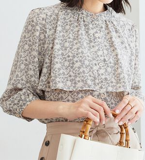 BELLUNA（ベルーナ）の「ケープ風デザインブラウス（ブラウス）」｜詳細画像