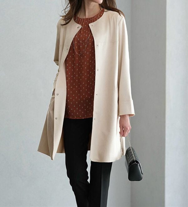 BELLUNA（ベルーナ）の「スエード調ノーカラーロング丈ジャケット（ノーカラージャケット）」｜詳細画像