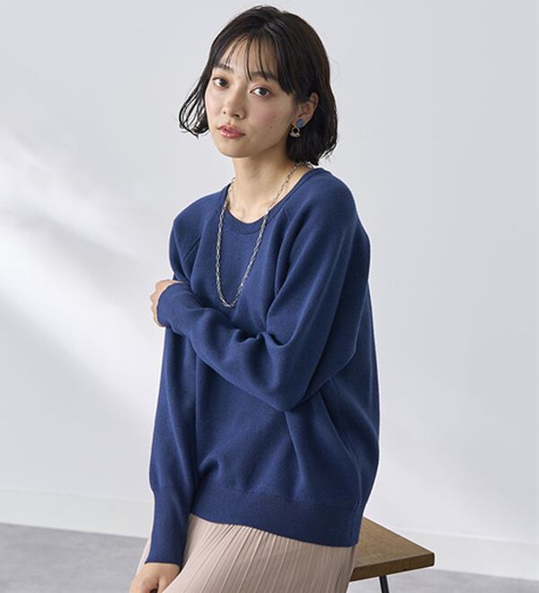 BELLUNA（ベルーナ）の「トレーナー感覚！きれいめカジュアルさんのためのニットトレーナー（ニット・セーター）」｜詳細画像